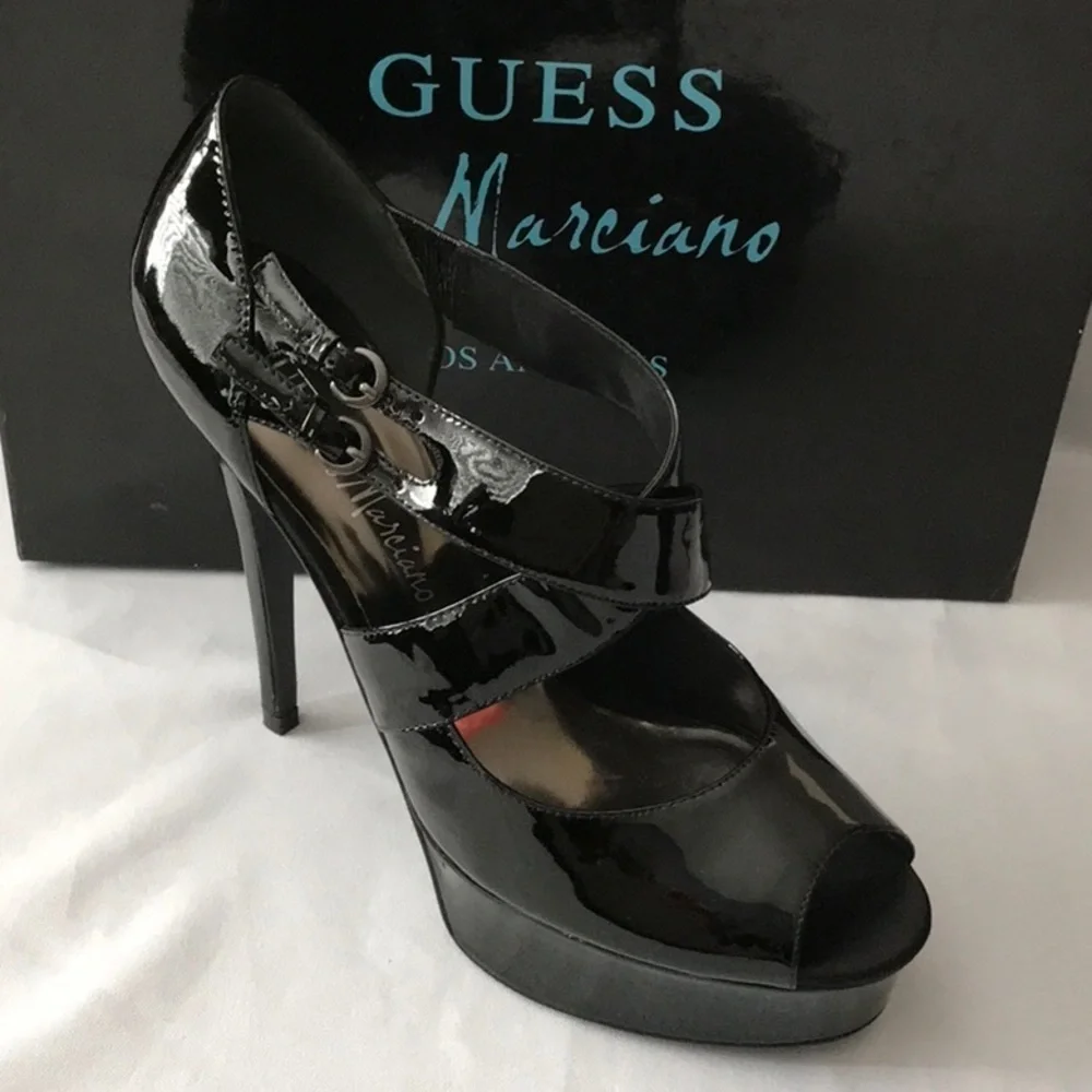 NEW GUESS BY MARCIANO BLACK MAVA SHOES SZ 9.5